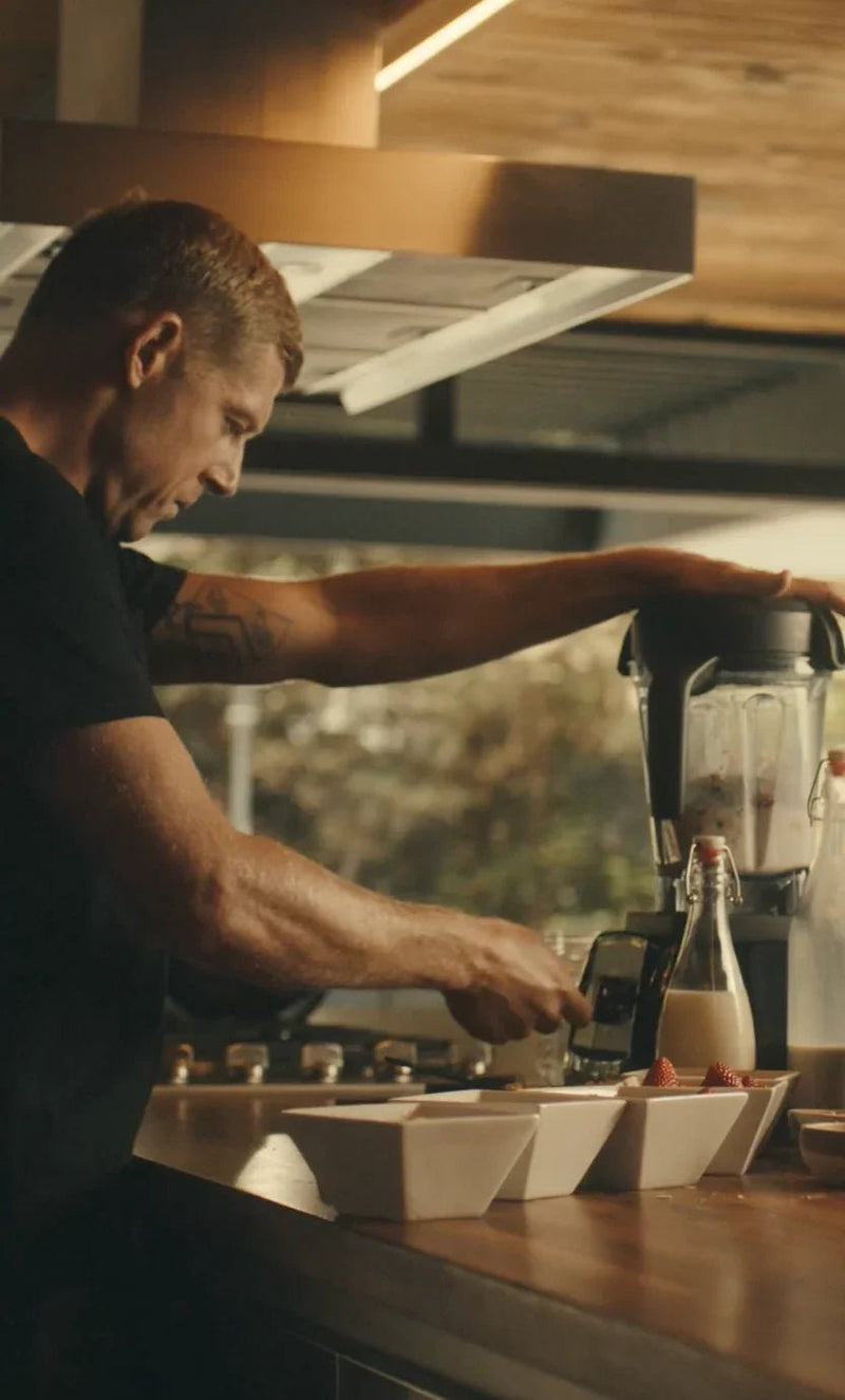 Mick's Clean Wave Smoothie — Berry & Banana with Chocho